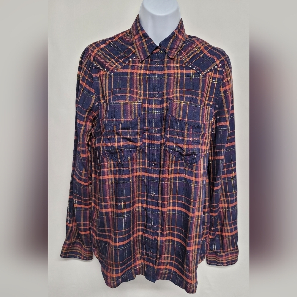 Express Boyfriend XS Snap Down Western Top Long Sleeve Studded Metallic